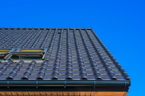 black roof of vancouver wa house